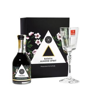Ratafia Almond Spirit Višnička Gift Box